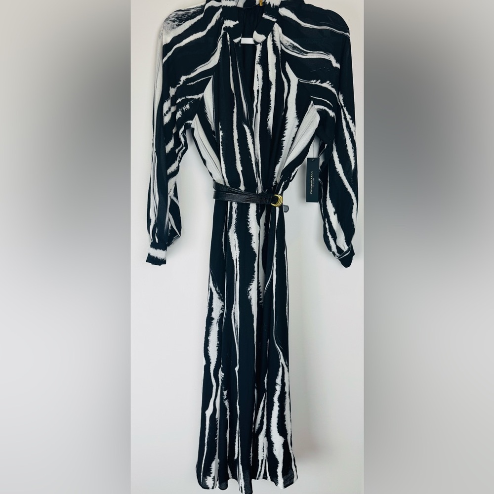 NWT Donna Karan Zebra Print Belted Long Sleeve Maxi Dress Size 6
